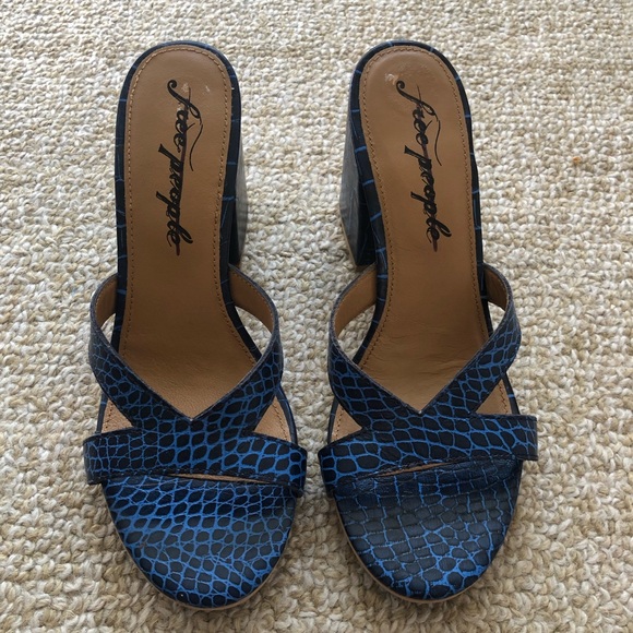 Free People Charlie Croc Block Heel - Picture 6 of 12